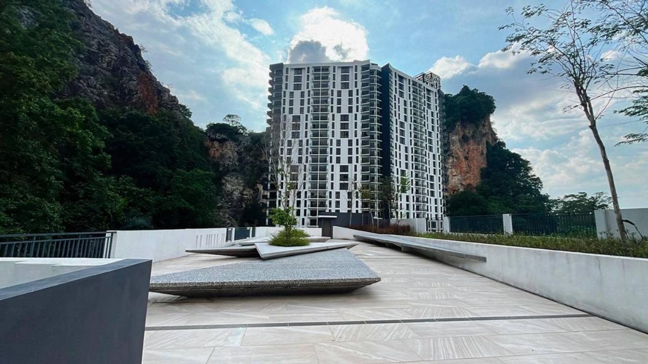 Ipoh Cove Hillside By Ghs Apartment ภายนอก รูปภาพ