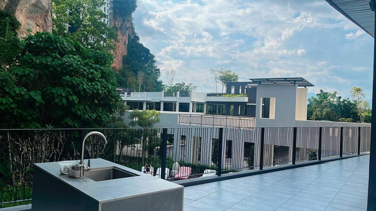 Ipoh Cove Hillside By Ghs Apartment ภายนอก รูปภาพ